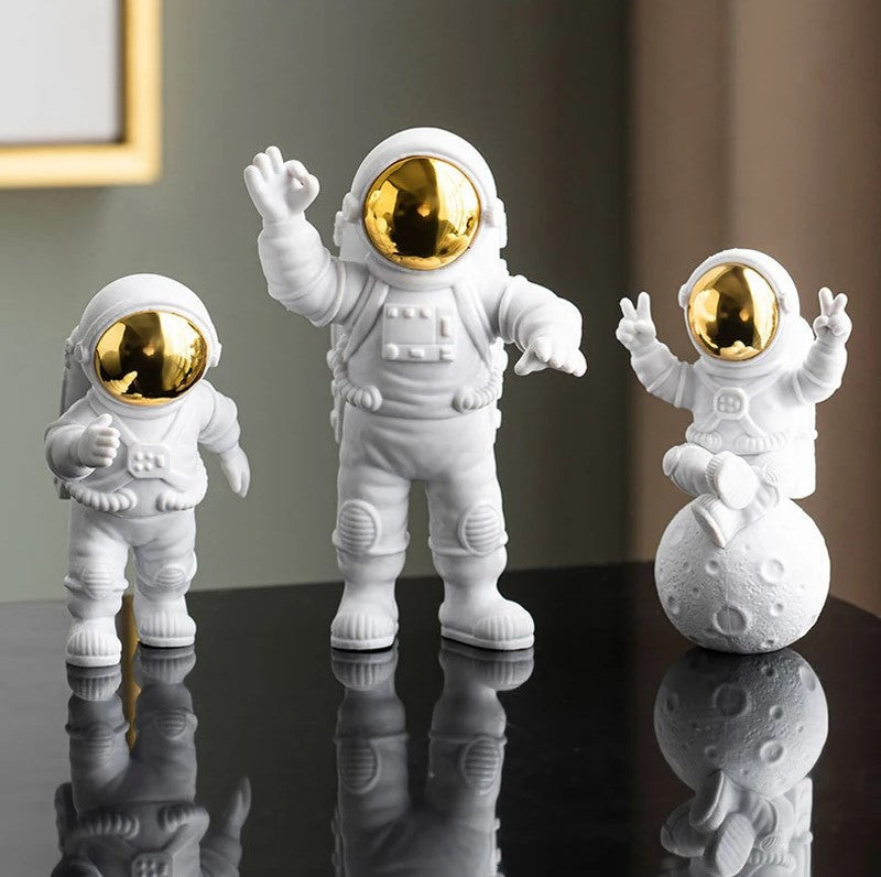 3Pcs Astronaut Figure - My Own Cosmos