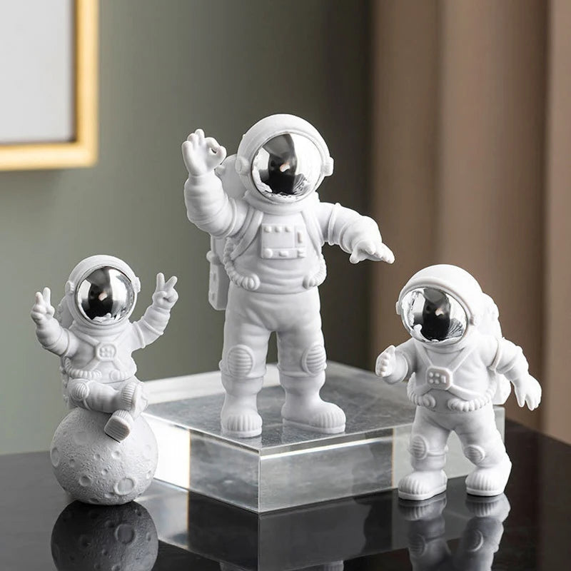 3Pcs Astronaut Figure - My Own Cosmos