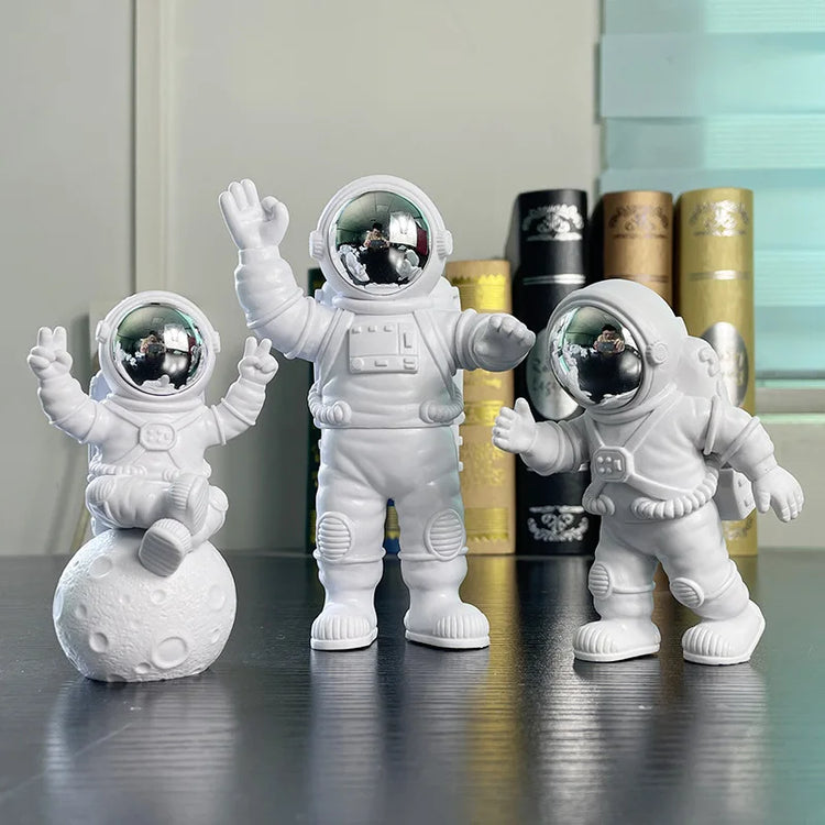 3Pcs Astronaut Figure - My Own Cosmos